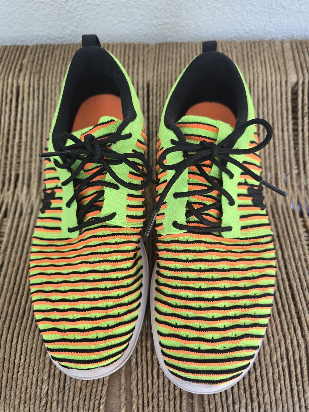 Nike Shoes Womens Size 7Y Roshe Two Flyknit pre-owned no box athletic